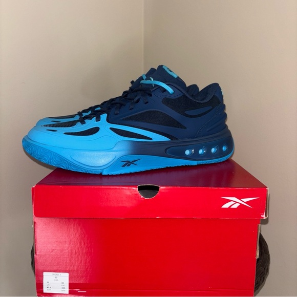 Reebok Engine A - Picture 3 of 6